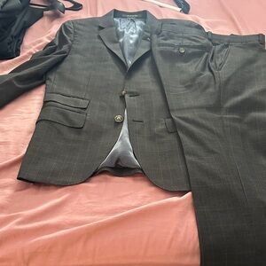 Elegant Men's Brown Suit